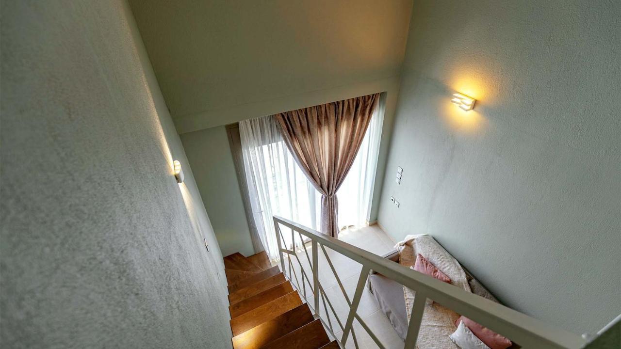 Estelle Family Luxury Apartments & Suites Gerakini Exterior foto